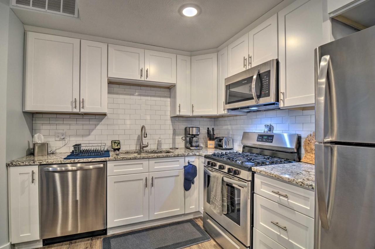 Modern Traverse City Condo About 1 Mi To Bay! ภายนอก รูปภาพ